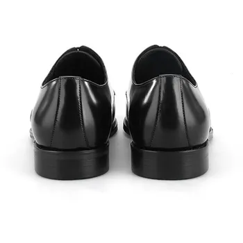 Kvalitné Black / Brown Formálne Business Topánky Pravej Kože Svadobné Topánky Pánske Šaty Topánky