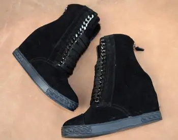 Módne Čierne/tmavo modré semišové klinu topánky 8CM klinu náklonu výšky rastúci kovové reťaze čipky ženy členková obuv